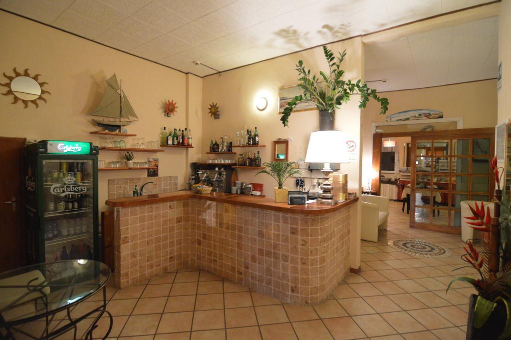 Hotel Vistamare Viserba Римини Экстерьер фото