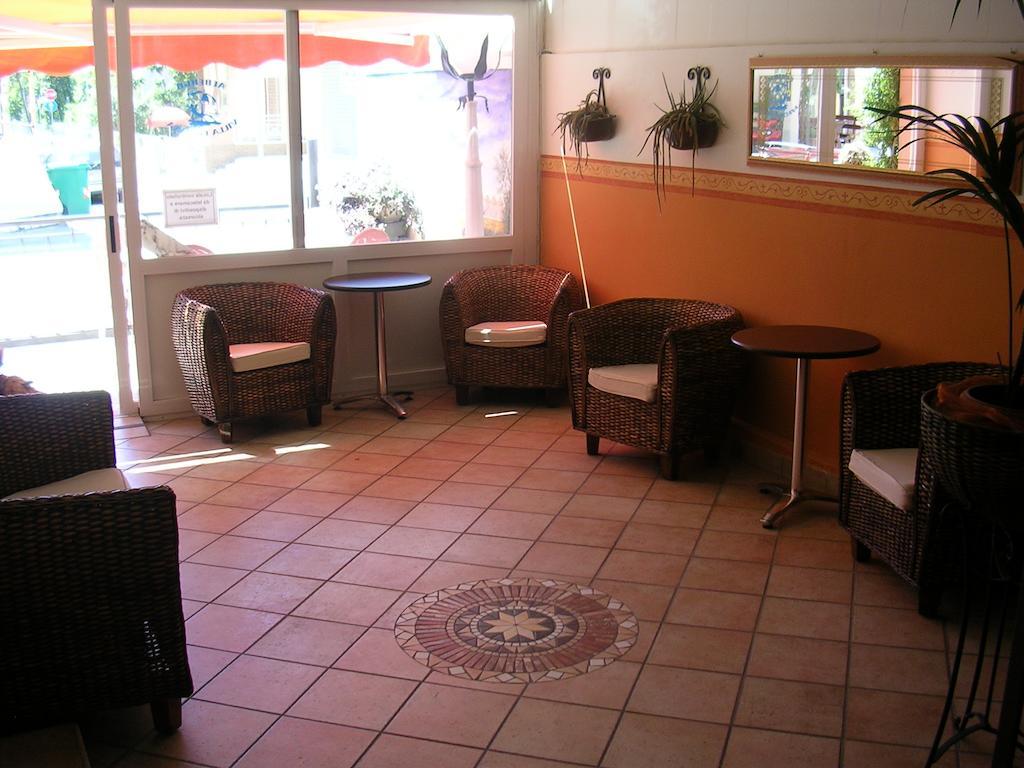 Hotel Vistamare Viserba Римини Экстерьер фото